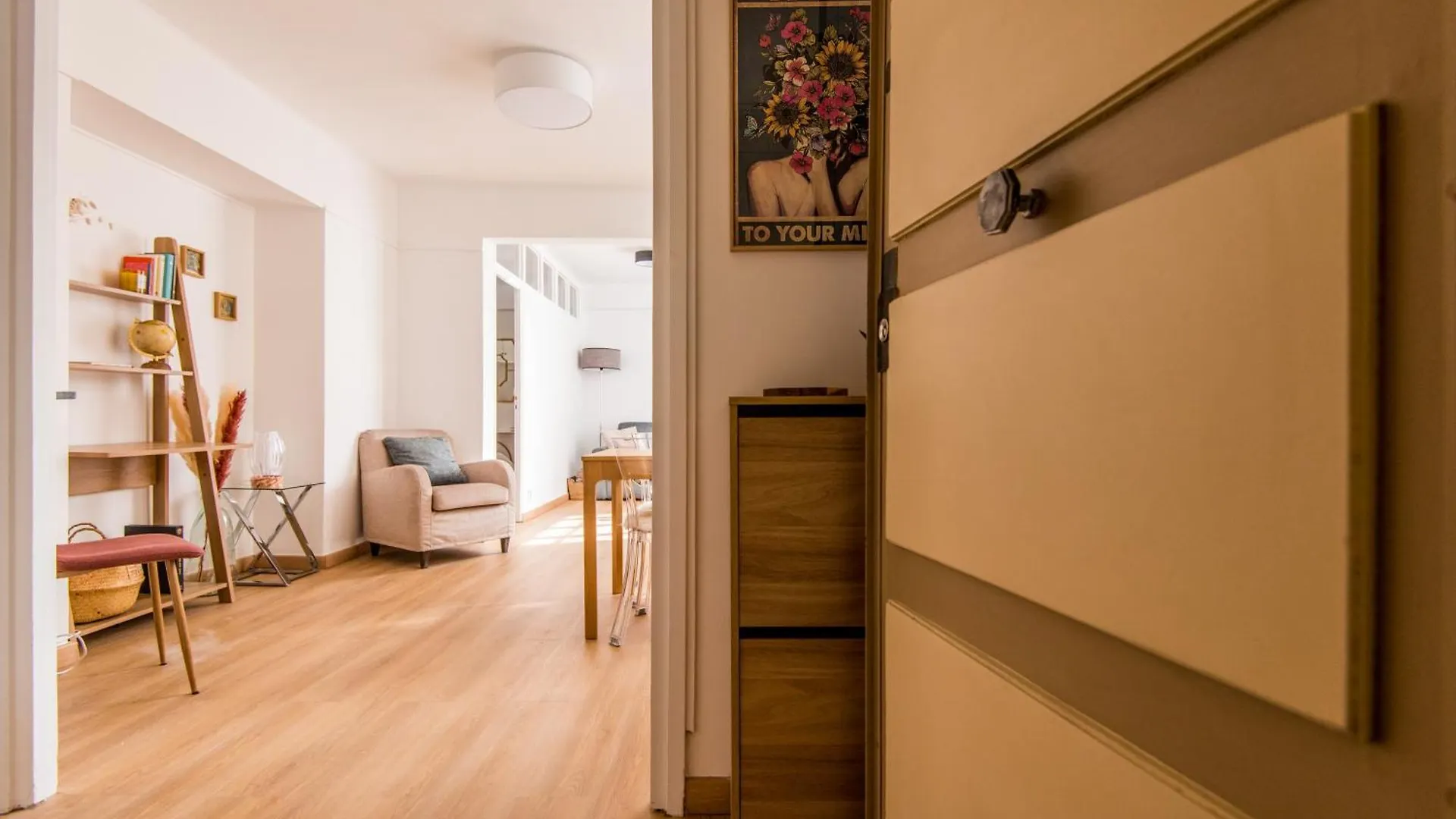 Luxury Art Deco Elegant Escape By Eiffel Tower Appartement Parijs